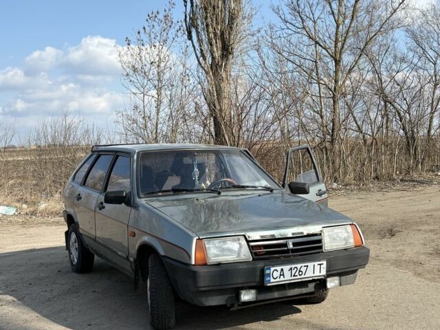 Сірий ВАЗ 2109, об'ємом двигуна 1.5 л та пробігом 223 тис. км за 1250 $, фото 1 на Automoto.ua