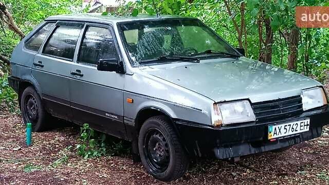 Сірий ВАЗ 2109, об'ємом двигуна 1.5 л та пробігом 97 тис. км за 1000 $, фото 1 на Automoto.ua