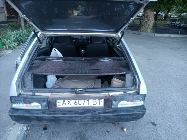 Сірий ВАЗ 2109, об'ємом двигуна 1.5 л та пробігом 175 тис. км за 1060 $, фото 1 на Automoto.ua