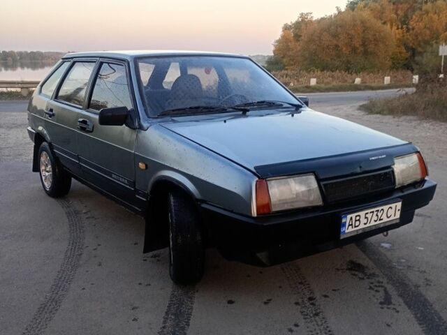 Серый ВАЗ 2109, объемом двигателя 1.5 л и пробегом 220 тыс. км за 753 $, фото 1 на Automoto.ua
