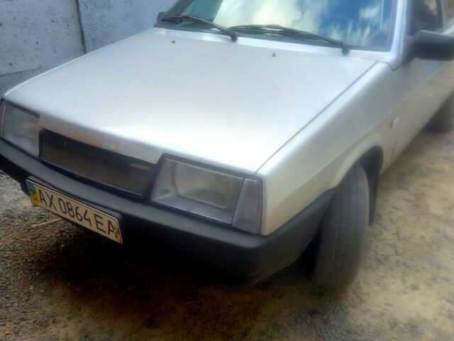 Серый ВАЗ 2109, объемом двигателя 1.5 л и пробегом 50 тыс. км за 1500 $, фото 1 на Automoto.ua