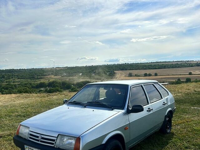 Сірий ВАЗ 2109, об'ємом двигуна 1.5 л та пробігом 250 тис. км за 1100 $, фото 1 на Automoto.ua
