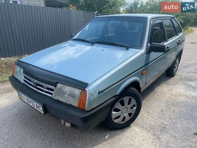 Сірий ВАЗ 2109, об'ємом двигуна 1.5 л та пробігом 184 тис. км за 899 $, фото 1 на Automoto.ua