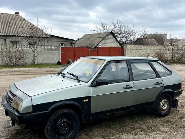 Серый ВАЗ 2109, объемом двигателя 1.3 л и пробегом 200 тыс. км за 360 $, фото 1 на Automoto.ua