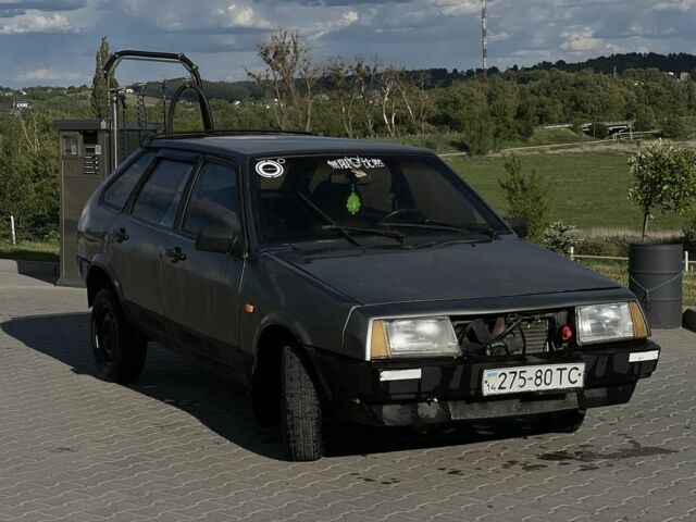 Серый ВАЗ 2109, объемом двигателя 1.6 л и пробегом 300 тыс. км за 750 $, фото 1 на Automoto.ua