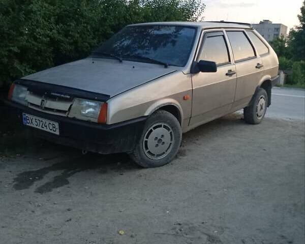 Серый ВАЗ 2109, объемом двигателя 1.5 л и пробегом 320 тыс. км за 850 $, фото 1 на Automoto.ua