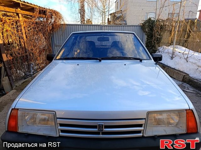 Сірий ВАЗ 2109, об'ємом двигуна 1.5 л та пробігом 250 тис. км за 3300 $, фото 1 на Automoto.ua