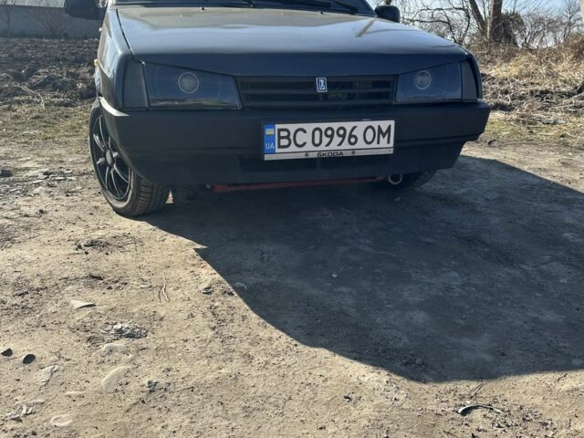 Серый ВАЗ 2109, объемом двигателя 1.5 л и пробегом 1 тыс. км за 2000 $, фото 1 на Automoto.ua