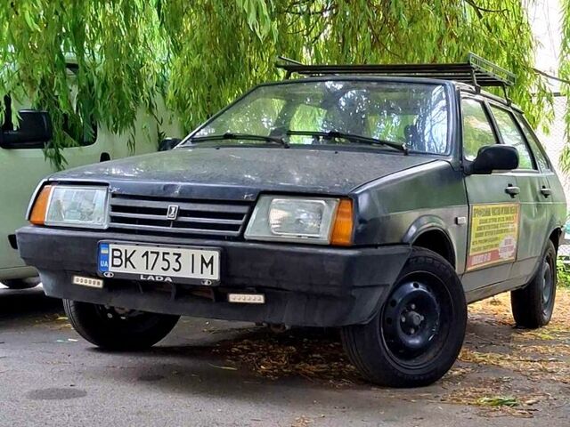 Серый ВАЗ 2109, объемом двигателя 1.5 л и пробегом 270 тыс. км за 900 $, фото 1 на Automoto.ua