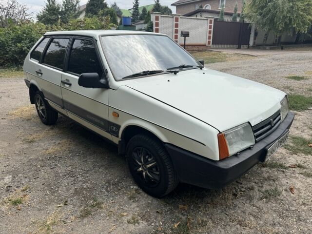 Серый ВАЗ 2109, объемом двигателя 1.5 л и пробегом 380 тыс. км за 1005 $, фото 1 на Automoto.ua