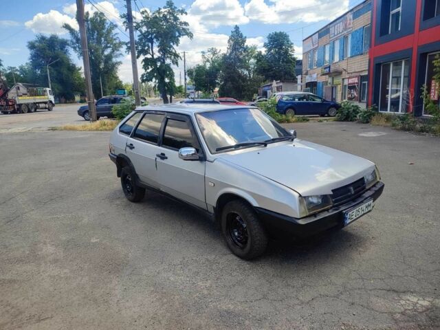 Серый ВАЗ 2109, объемом двигателя 1.5 л и пробегом 200 тыс. км за 692 $, фото 1 на Automoto.ua