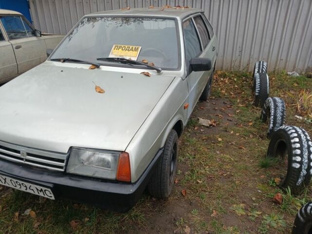 Серый ВАЗ 2109, объемом двигателя 1.5 л и пробегом 130 тыс. км за 714 $, фото 1 на Automoto.ua