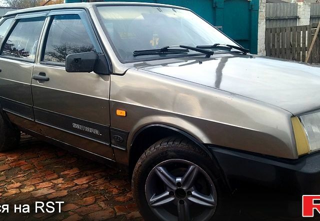 Сірий ВАЗ 2109, об'ємом двигуна 1.5 л та пробігом 235 тис. км за 1200 $, фото 1 на Automoto.ua