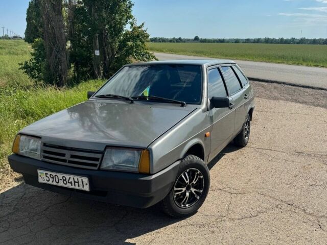 Серый ВАЗ 2109, объемом двигателя 1 л и пробегом 1000 тыс. км за 1250 $, фото 1 на Automoto.ua