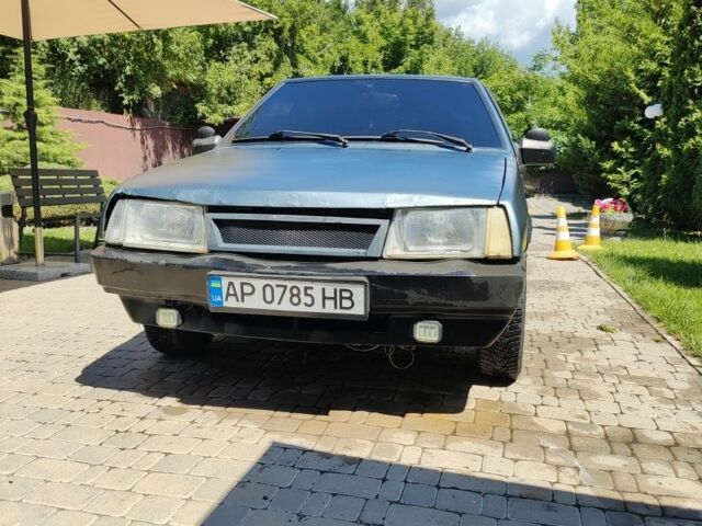 Серый ВАЗ 2109, объемом двигателя 1.5 л и пробегом 375 тыс. км за 640 $, фото 1 на Automoto.ua