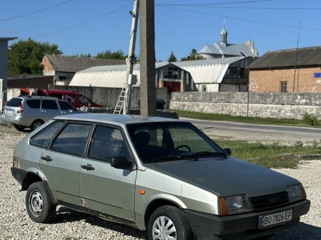 Серый ВАЗ 2109, объемом двигателя 1.5 л и пробегом 220 тыс. км за 700 $, фото 1 на Automoto.ua