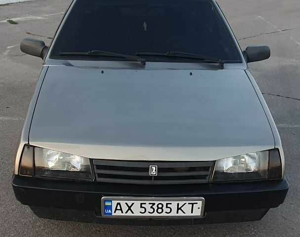 Сірий ВАЗ 2109, об'ємом двигуна 1.5 л та пробігом 166 тис. км за 1123 $, фото 1 на Automoto.ua