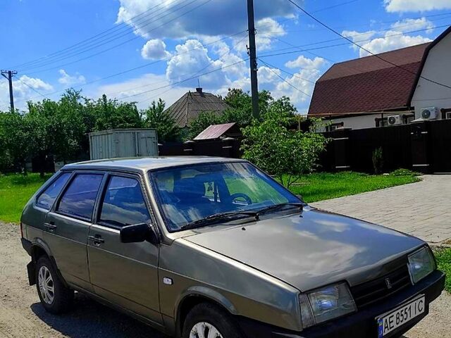 Серый ВАЗ 2109, объемом двигателя 1.5 л и пробегом 111 тыс. км за 1500 $, фото 1 на Automoto.ua