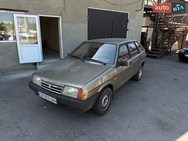 Серый ВАЗ 2109, объемом двигателя 1.5 л и пробегом 300 тыс. км за 499 $, фото 1 на Automoto.ua