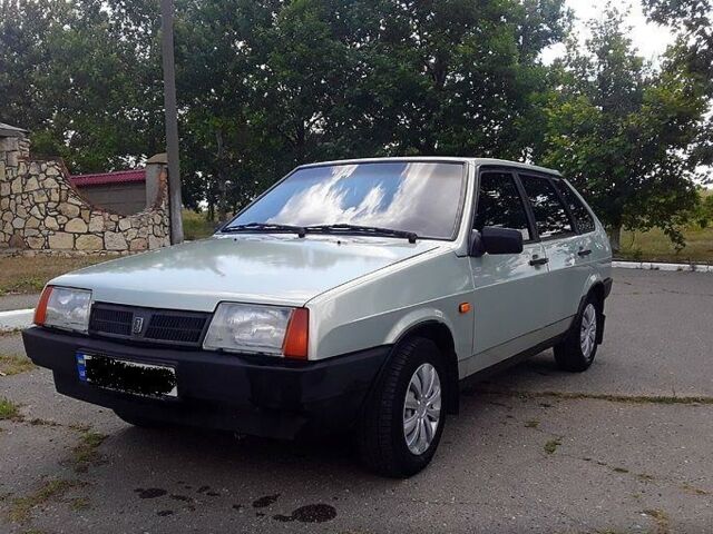 Сірий ВАЗ 2109, об'ємом двигуна 1.5 л та пробігом 127 тис. км за 19 $, фото 1 на Automoto.ua