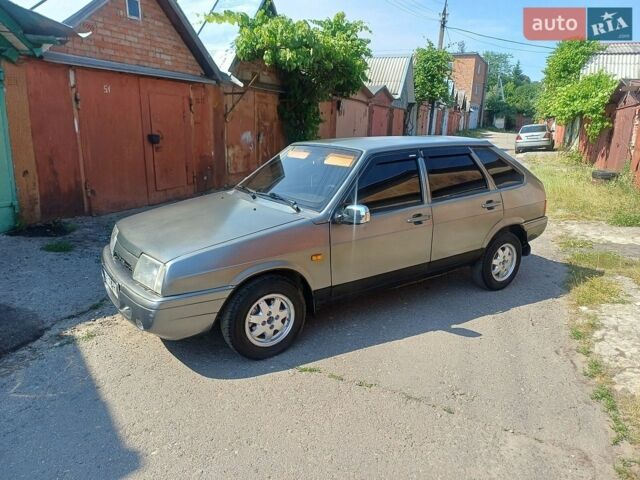 Сірий ВАЗ 2109, об'ємом двигуна 1.5 л та пробігом 255 тис. км за 900 $, фото 1 на Automoto.ua