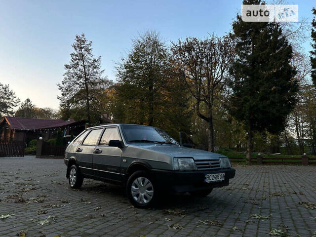 Серый ВАЗ 2109, объемом двигателя 1.5 л и пробегом 209 тыс. км за 900 $, фото 1 на Automoto.ua