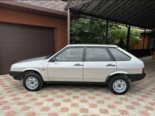 Серый ВАЗ 2109, объемом двигателя 1.5 л и пробегом 289 тыс. км за 1000 $, фото 1 на Automoto.ua