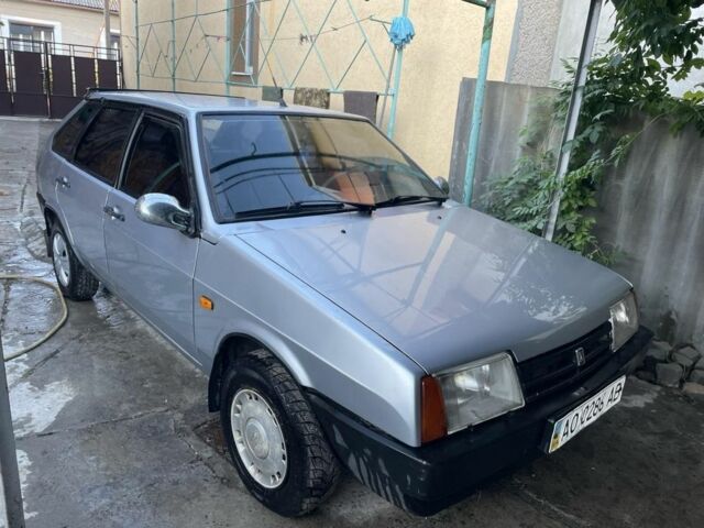 Серый ВАЗ 2109, объемом двигателя 1.5 л и пробегом 200 тыс. км за 1004 $, фото 1 на Automoto.ua