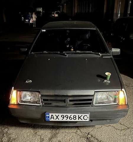 Серый ВАЗ 2109, объемом двигателя 1.5 л и пробегом 240 тыс. км за 1000 $, фото 1 на Automoto.ua