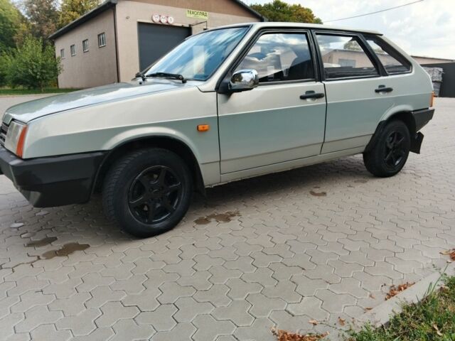 Сірий ВАЗ 2109, об'ємом двигуна 2 л та пробігом 220 тис. км за 1403 $, фото 1 на Automoto.ua