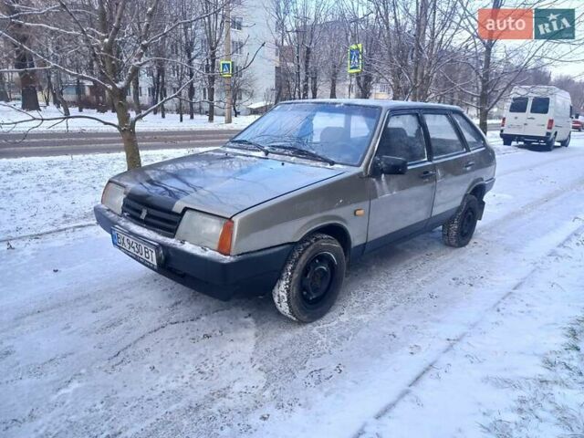 Сірий ВАЗ 2109, об'ємом двигуна 1.5 л та пробігом 250 тис. км за 600 $, фото 1 на Automoto.ua