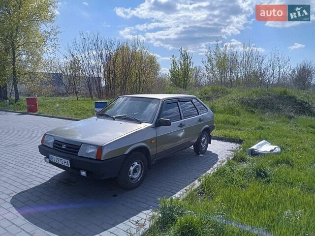 Серый ВАЗ 2109, объемом двигателя 1.5 л и пробегом 290 тыс. км за 1900 $, фото 1 на Automoto.ua