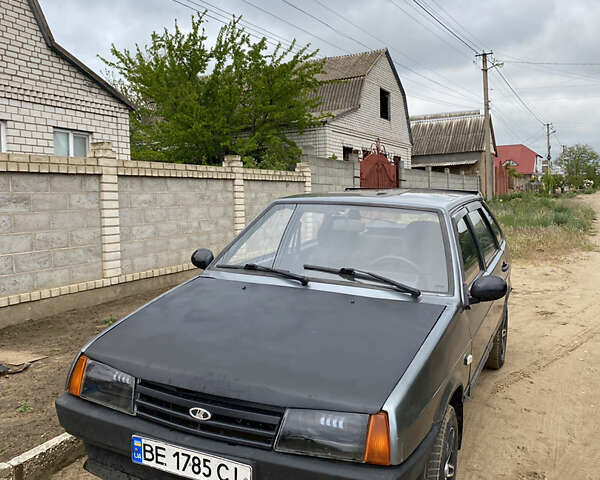 Серый ВАЗ 2109, объемом двигателя 1.5 л и пробегом 300 тыс. км за 916 $, фото 1 на Automoto.ua
