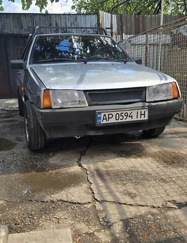 Сірий ВАЗ 2109, об'ємом двигуна 1.5 л та пробігом 304 тис. км за 1000 $, фото 1 на Automoto.ua