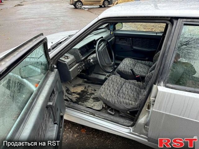 Сірий ВАЗ 2109, об'ємом двигуна 1.5 л та пробігом 209 тис. км за 1400 $, фото 1 на Automoto.ua