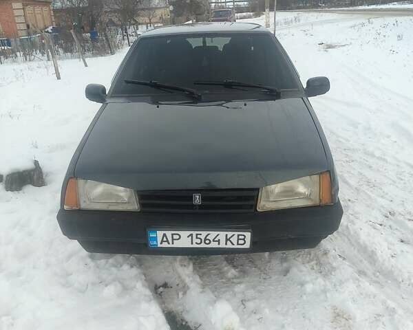 Серый ВАЗ 2109, объемом двигателя 1.5 л и пробегом 290 тыс. км за 1200 $, фото 1 на Automoto.ua