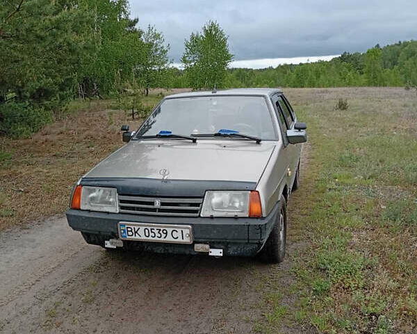 Сірий ВАЗ 2109, об'ємом двигуна 1.5 л та пробігом 250 тис. км за 950 $, фото 1 на Automoto.ua