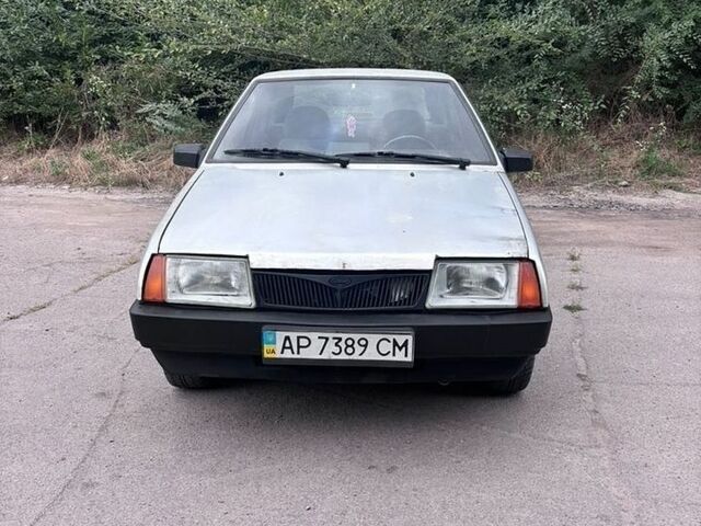 Сірий ВАЗ 2109, об'ємом двигуна 1.5 л та пробігом 203 тис. км за 892 $, фото 1 на Automoto.ua