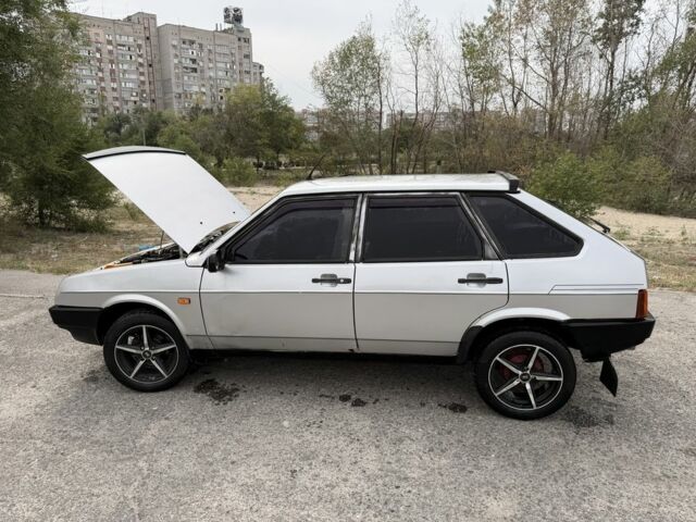 Серый ВАЗ 2109, объемом двигателя 1.5 л и пробегом 129 тыс. км за 1600 $, фото 1 на Automoto.ua