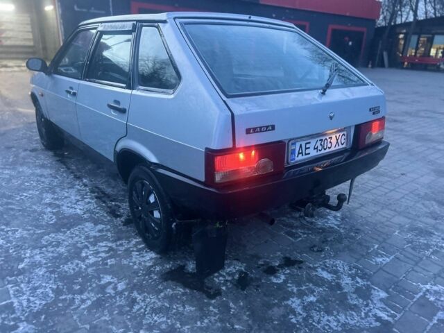 Серый ВАЗ 2109, объемом двигателя 1.5 л и пробегом 195 тыс. км за 1100 $, фото 1 на Automoto.ua