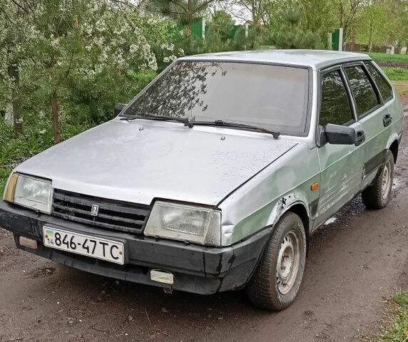 Сірий ВАЗ 2109, об'ємом двигуна 1.5 л та пробігом 1 тис. км за 380 $, фото 1 на Automoto.ua