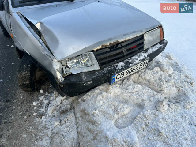 Серый ВАЗ 2109, объемом двигателя 1.5 л и пробегом 200 тыс. км за 400 $, фото 1 на Automoto.ua