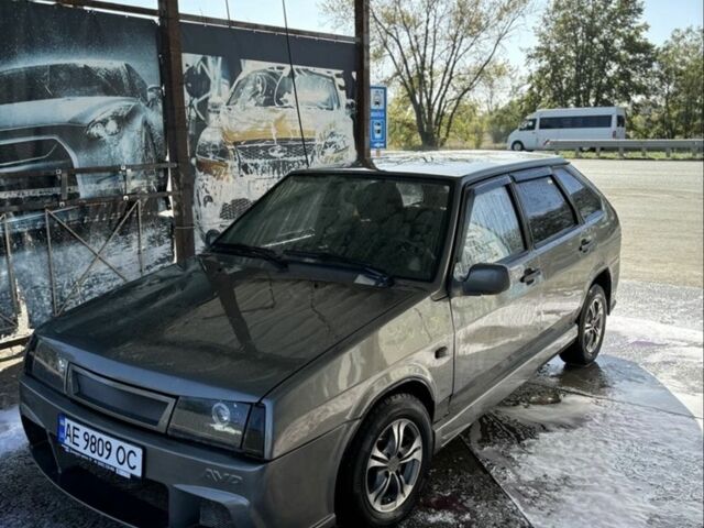 Сірий ВАЗ 2109, об'ємом двигуна 1.5 л та пробігом 271 тис. км за 1650 $, фото 1 на Automoto.ua