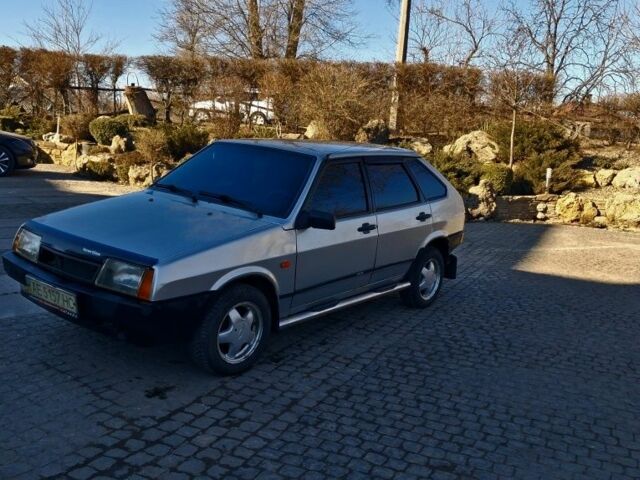 Серый ВАЗ 2109, объемом двигателя 1.5 л и пробегом 250 тыс. км за 1350 $, фото 1 на Automoto.ua