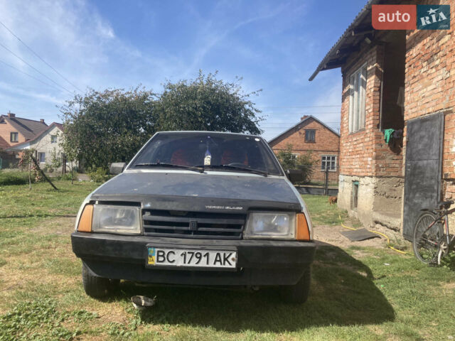 Сірий ВАЗ 2109, об'ємом двигуна 1.5 л та пробігом 219 тис. км за 2000 $, фото 1 на Automoto.ua