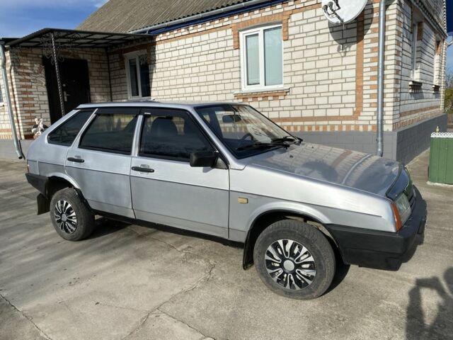 Серый ВАЗ 2109, объемом двигателя 0 л и пробегом 259 тыс. км за 1000 $, фото 1 на Automoto.ua