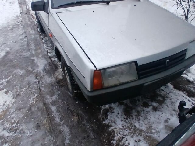 Серый ВАЗ 2109, объемом двигателя 0 л и пробегом 20 тыс. км за 450 $, фото 1 на Automoto.ua