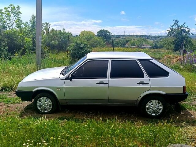 Сірий ВАЗ 2109, об'ємом двигуна 1.5 л та пробігом 0 тис. км за 1299 $, фото 1 на Automoto.ua