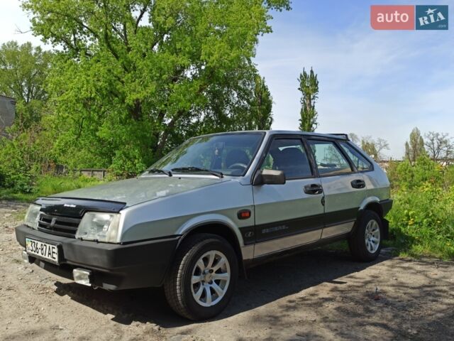 Серый ВАЗ 2109, объемом двигателя 1.5 л и пробегом 112 тыс. км за 3000 $, фото 1 на Automoto.ua