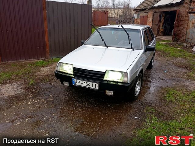 Серый ВАЗ 2109, объемом двигателя 1.5 л и пробегом 250 тыс. км за 1500 $, фото 1 на Automoto.ua